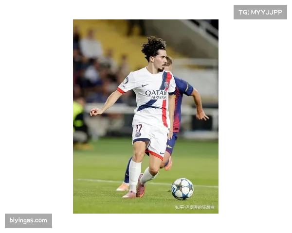 什琴斯尼称姆巴佩具特殊天赋 是最顶尖球员之一